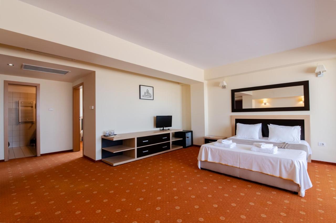Hotel Oxford By Timhotels Temešvár Exteriér fotografie